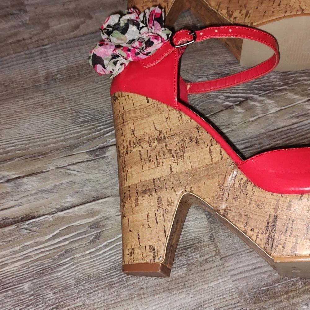 Patent platform kork heels shoes Sz 11 EUC - Picture 8 of 9